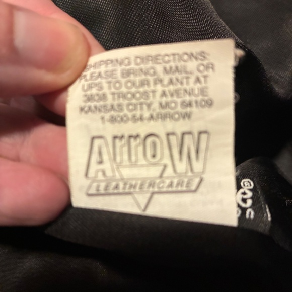 Damselle Vintage Leather Bomber Jacket - Picture 7 of 8